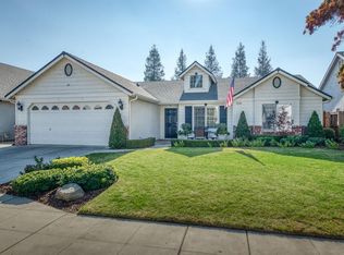 2131 E Oak Haven Dr, Fresno, CA