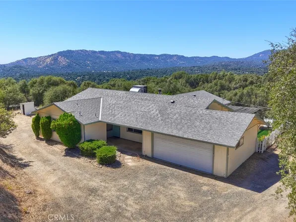 46316 Eastwood Dr S, Oakhurst, CA 93644