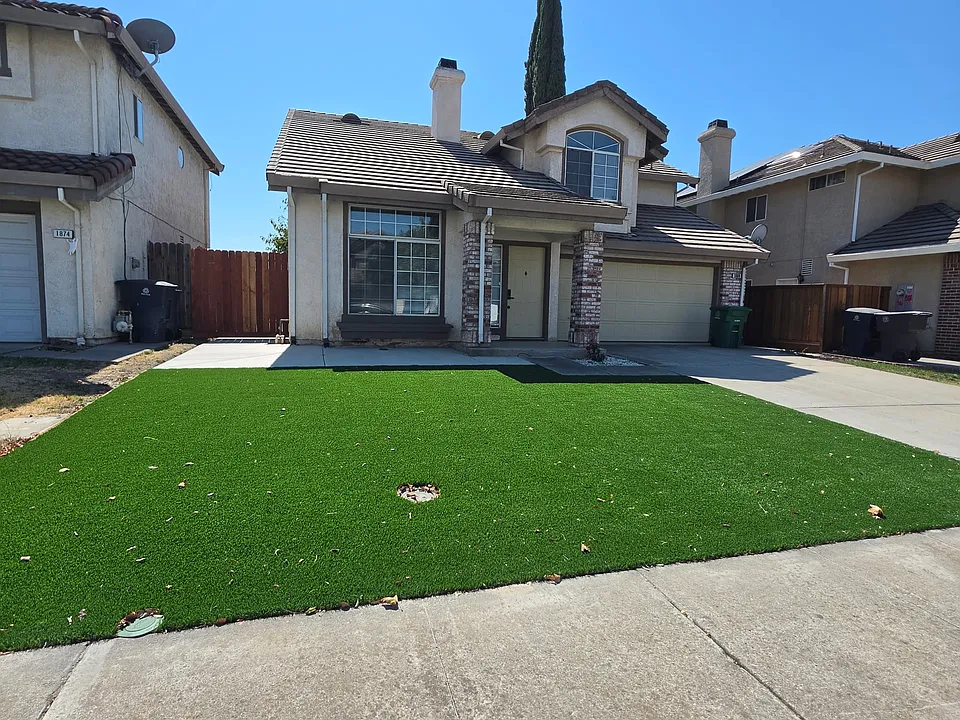 1880 Paradise Valley Ct