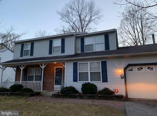 26 Gerry Ln, Sicklerville, NJ 08081