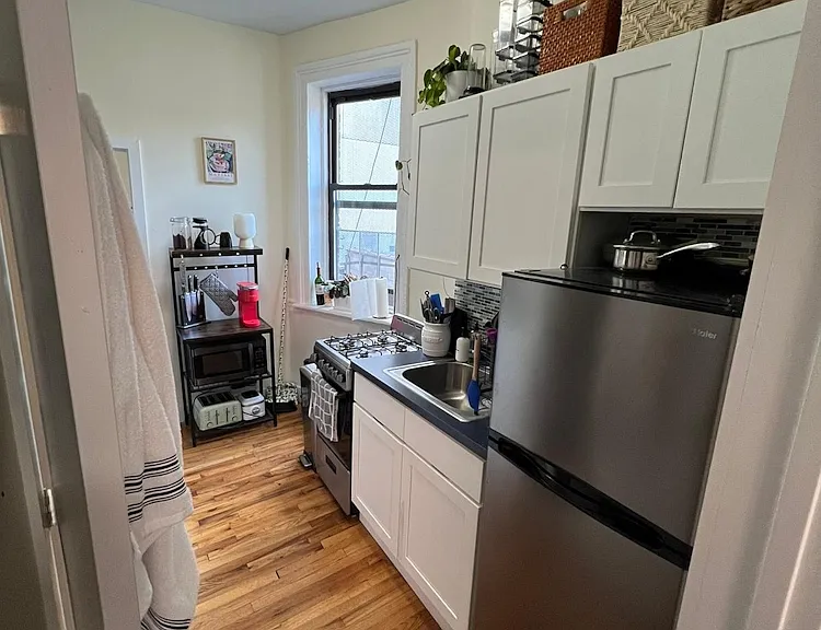 9 Stanton St #5B — Photo 6