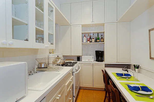 Sold by Brown Harris Stevens | media 21