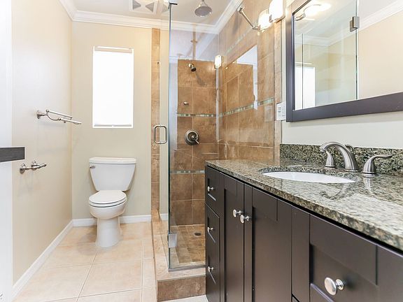 1e0d5b0e-a9b5-411b-9179-75ed15d88830-w_1500-h_1000