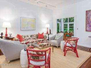 425 Seaspray Ave, Palm Beach, FL 33480