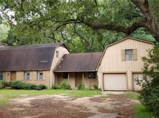 8020 Jim McNeil Loop Rd E, Grand Bay, AL 36541