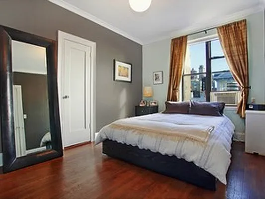 Sold by Corcoran | media 23