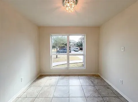 5055 Blue Spruce Hill St — Photo 3