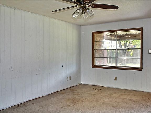 3rd image of 9415 Eblen Dr