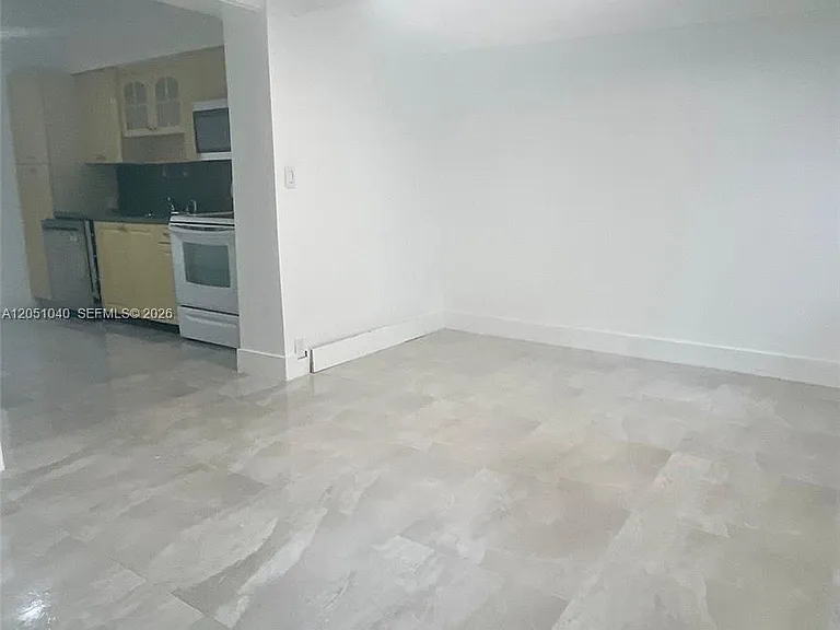 116 Edmund Rd — Photo 13