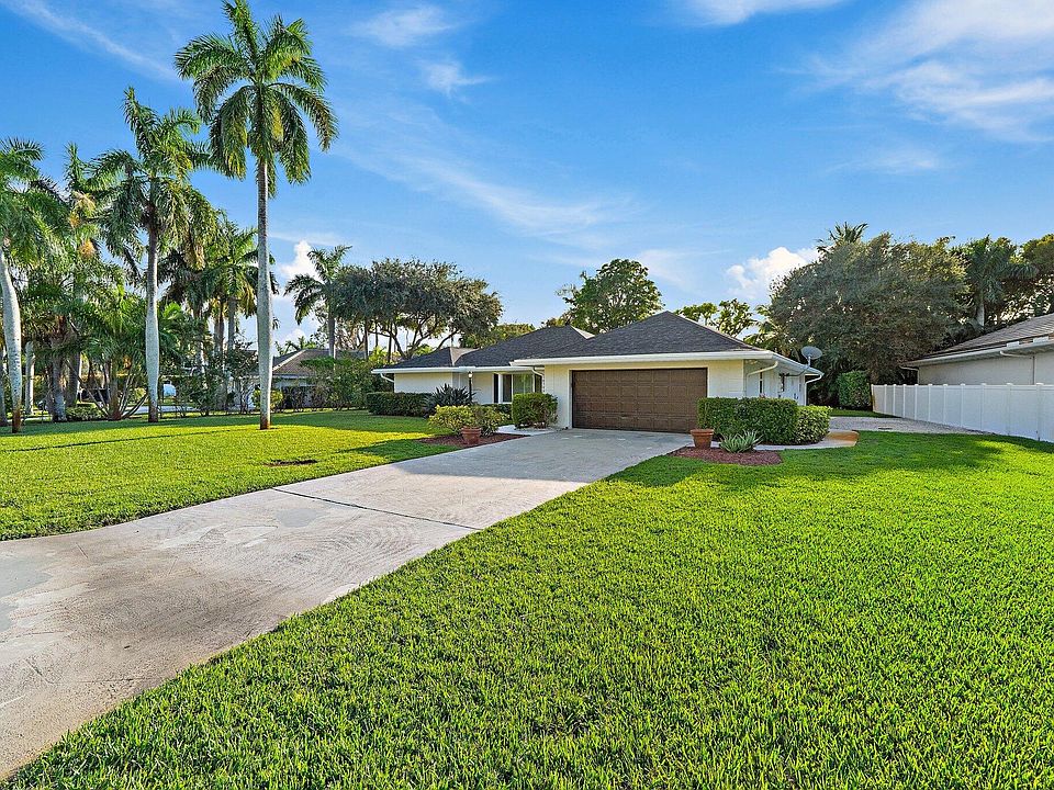 1st image of 18799 Rio Vista Dr