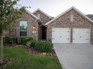987 Canterbury Ln, Forney, TX 75126