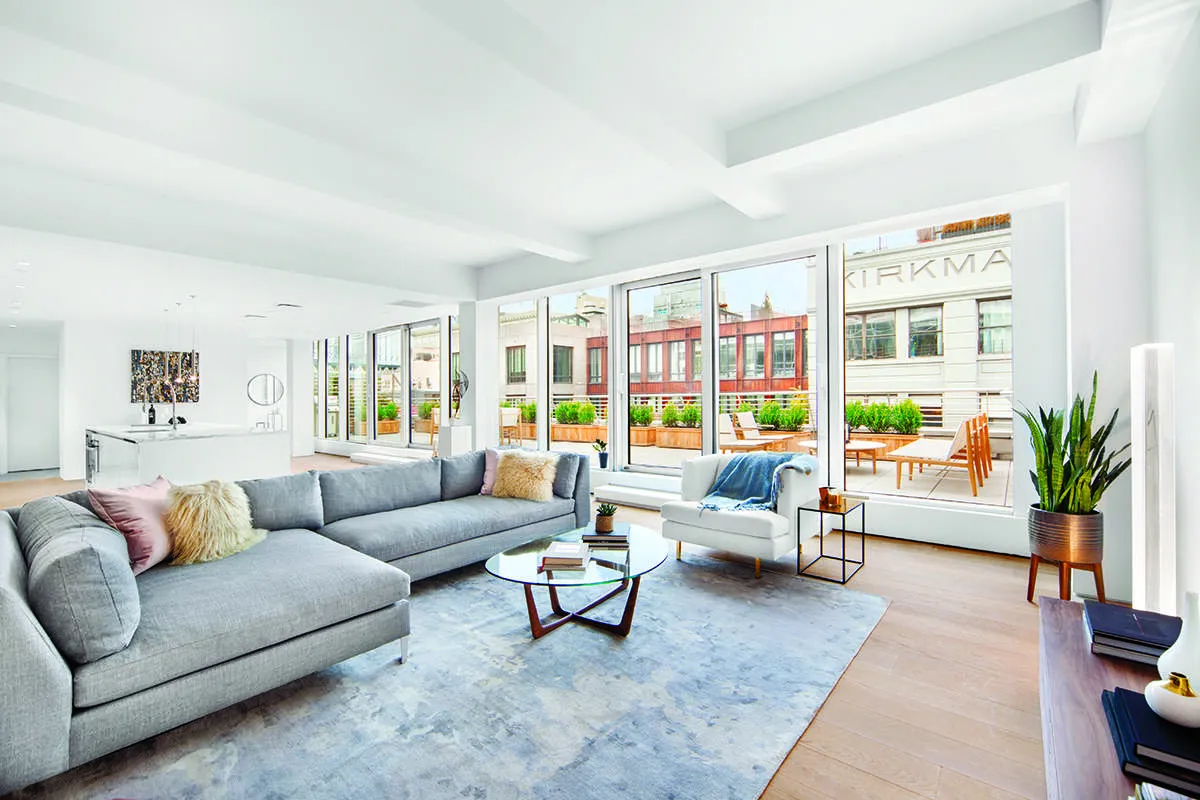 200 Water Street in DUMBO : Sales, Rentals, Floorplans | StreetEasy