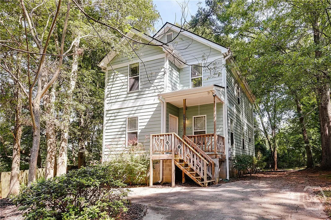 3 bed, 2.5 bath, 1494 sqft, $2,200 — Photo 1