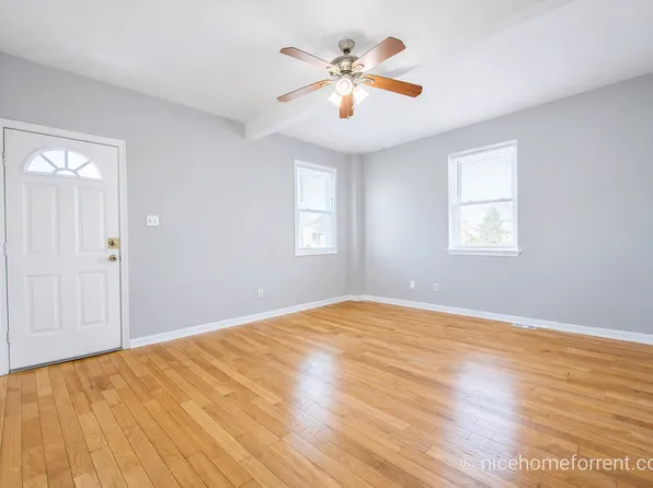 436 Filmore St #1, Riverside, NJ 08075