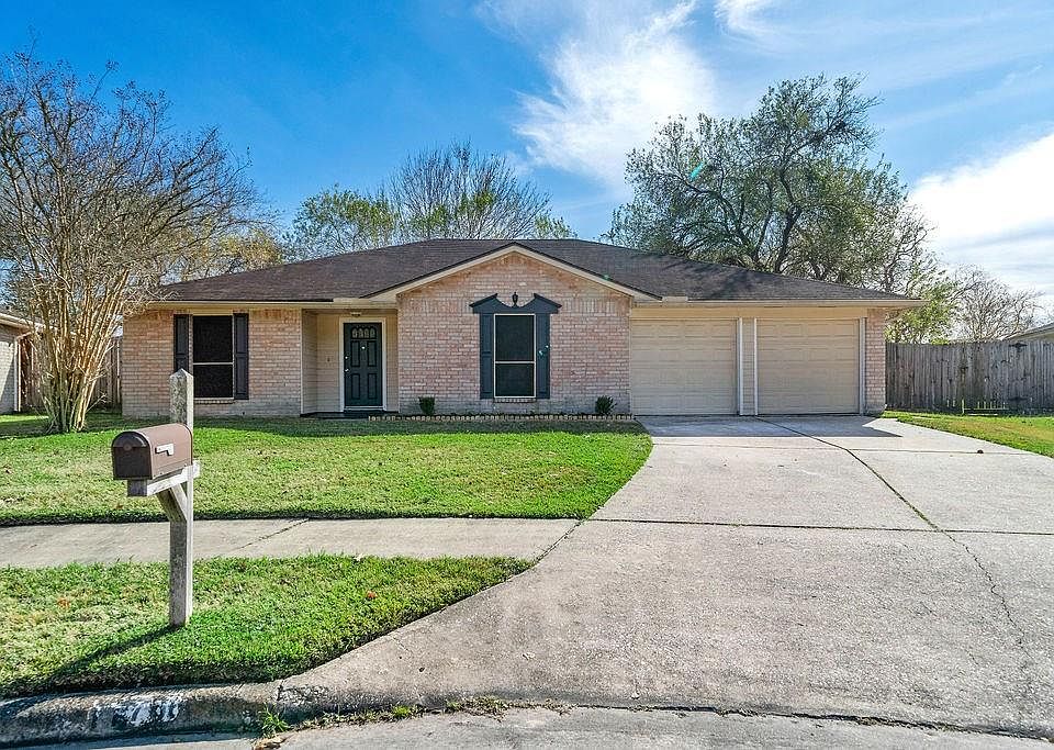 1st image of 17706 Heritage Cove Ct
