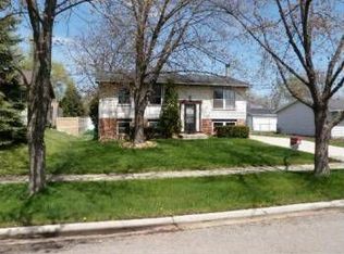 848 Summit Ln, Bolingbrook, IL 60440