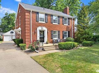 607 W Forrest Hill Ave, Peoria, IL