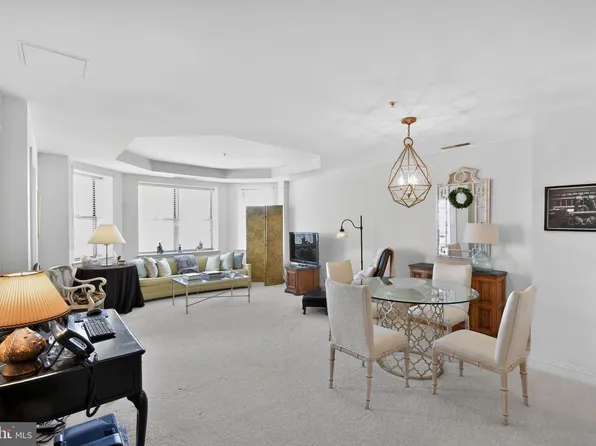 2307 Windrow Dr, Princeton, NJ 08540