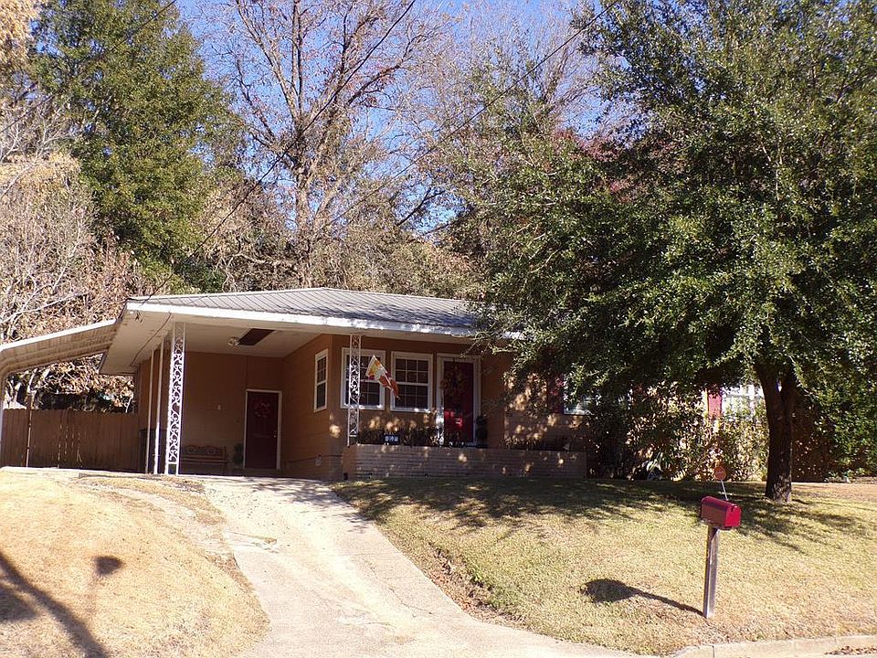 1st image of 203 John Allen St