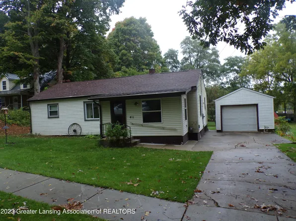 411 Cottage St, Olivet, MI 49076