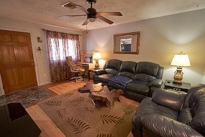 3rd image of 524 Camino Ct