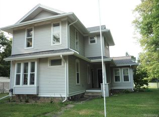 100 W High St, Metamora, MI