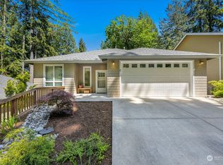 7 Sweetclover Cir, Bellingham, WA 98229