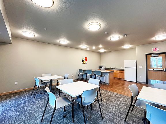 5th image of 19951 Headwaters Blvd N #109