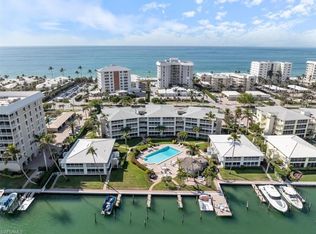 2800 Gulf Shore Blvd N APT 204, Naples, FL 34103