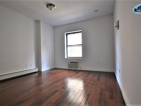4th image of 163 W 80th St #5FF