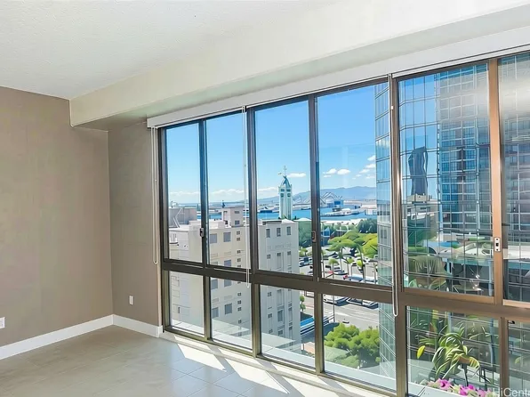 700 Richards St APT 1104, Honolulu, HI 96813