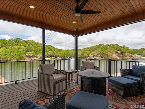 3rd image of 27884 Waters Edge Ln