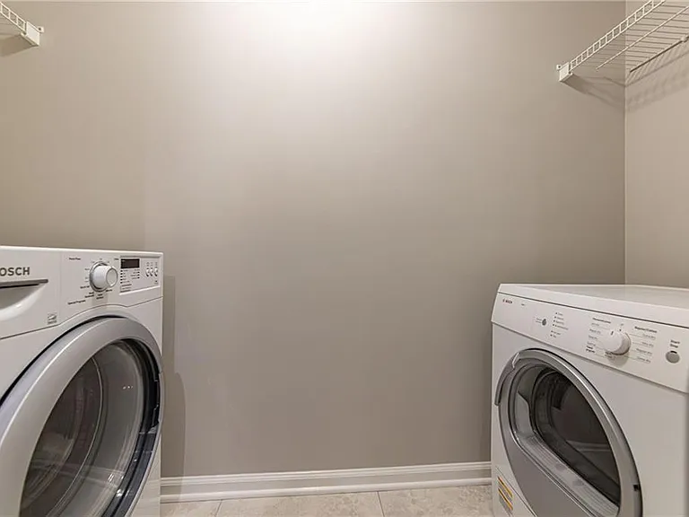 3275 Lenox Rd NE #214 — Photo 11