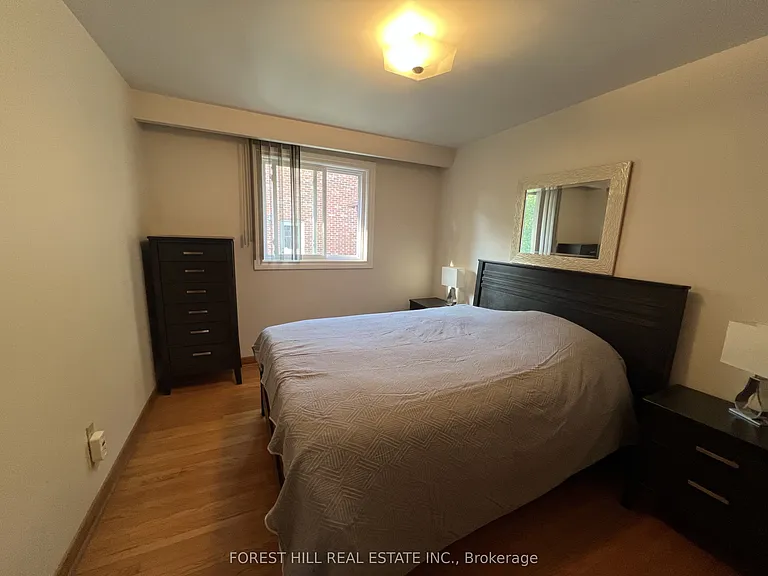 444 Longmore St #MAIN — Photo 13