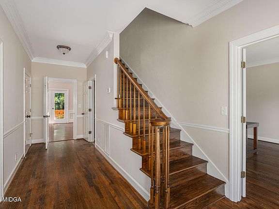 4th image of 4804 Brittany Dr