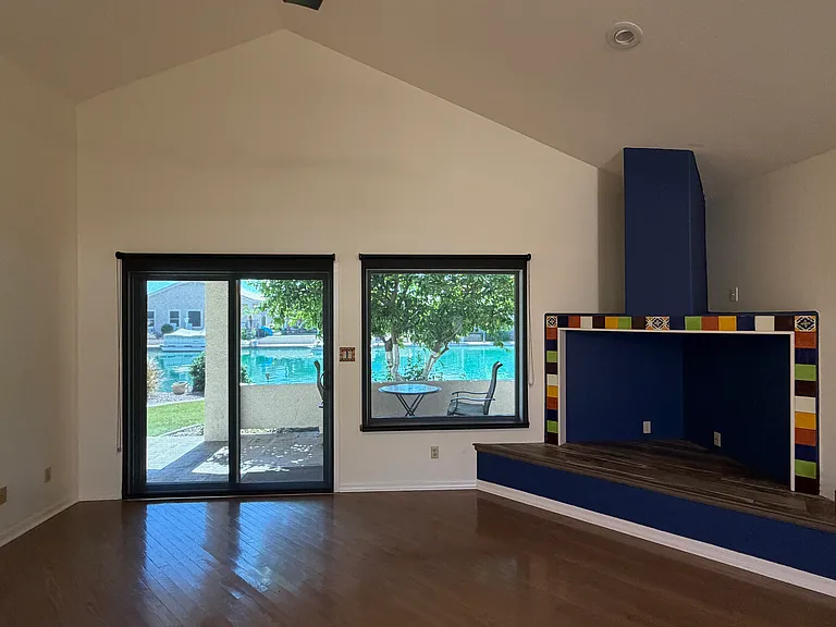 8977 W Lisbon Ln — Photo 13