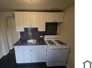 5953 N Beechwood St, Philadelphia, PA 19138