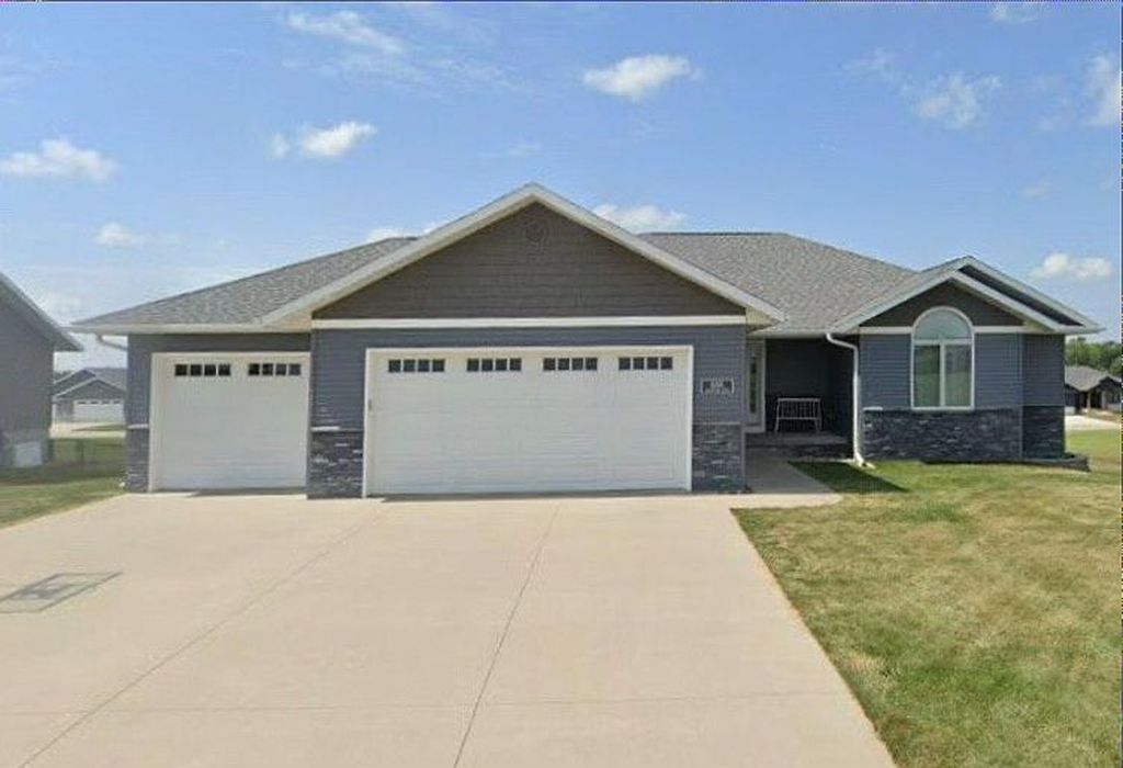 606 Christians Trl - Property Image