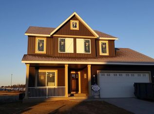 487 Towne Dr NE, Byron, MN 55920