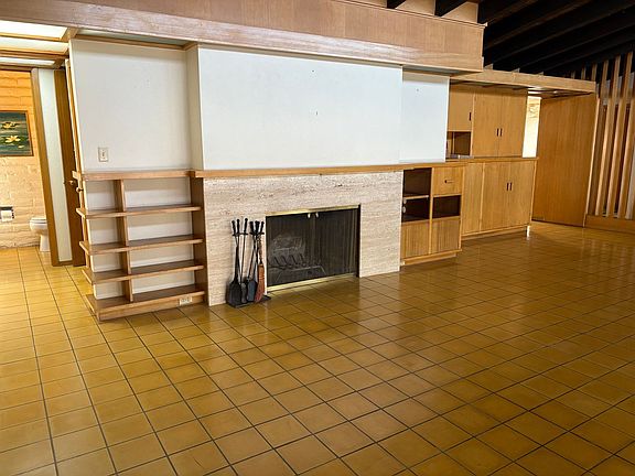 2nd image of 3030 N Camino De Oeste Unit A