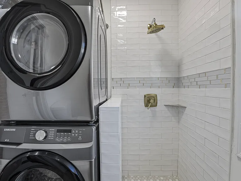 189 Avondale Ave — Photo 13