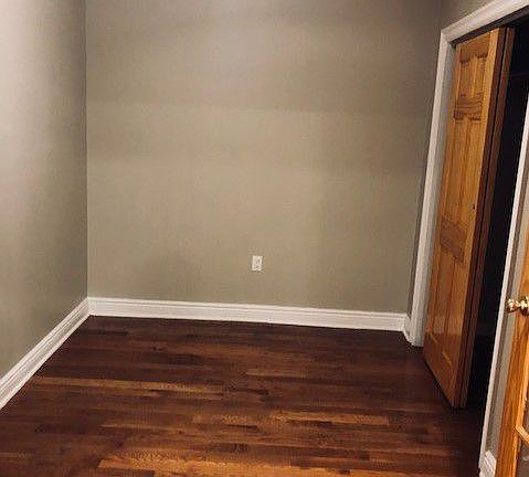 5th image of 3257 Steinway St APT 2D