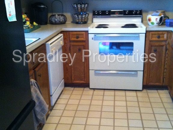 2nd image of 3209 Morning Glory Dr
