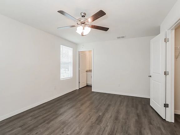 2nd image of 3686 Fulton Ferry Ln