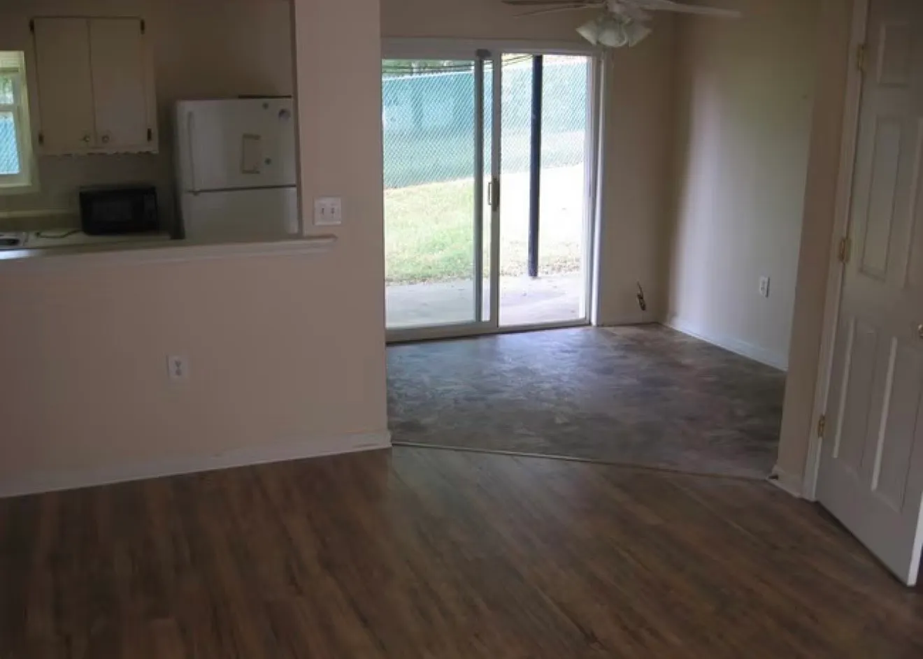1 bed, 750 sqft, $995 — Photo 2
