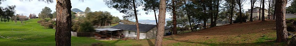 4660 Hawaina Way's lake-view