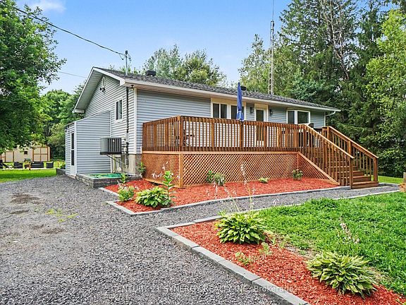 3rd image of 1409 Baker Rd