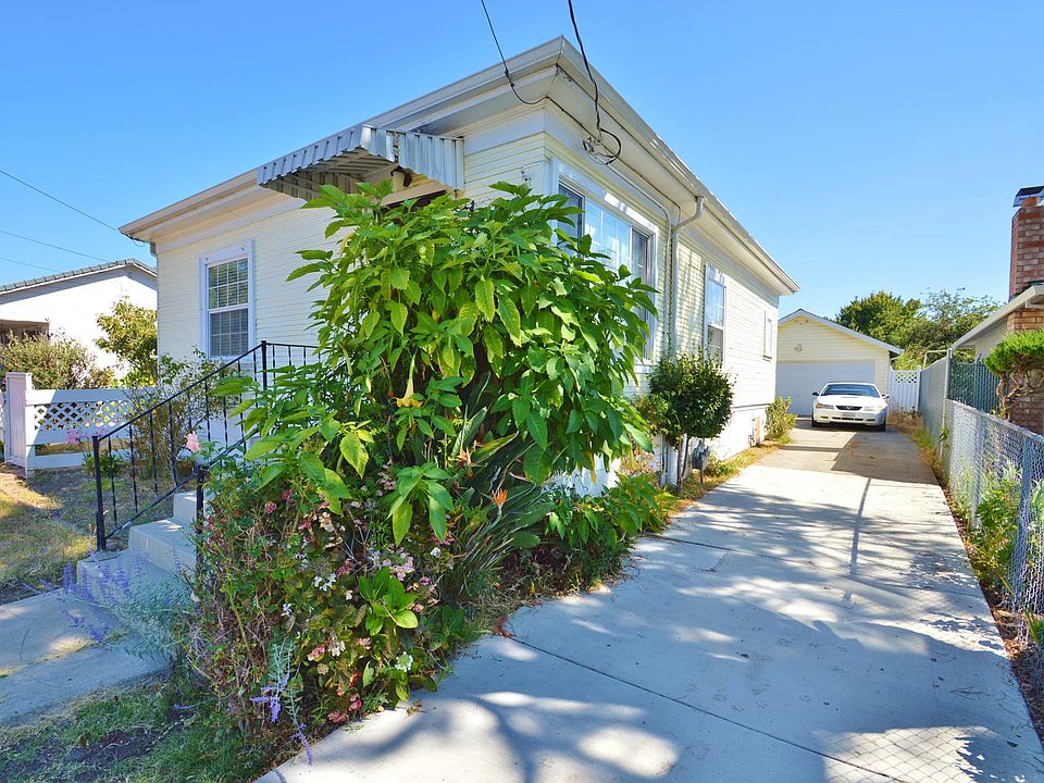 1st image of 22574 Pearl Ave