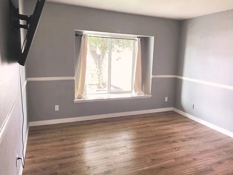 8760 W Hazelwood St — Photo 13