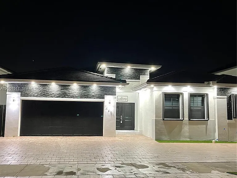 4451 SW 159th Path — Photo 2
